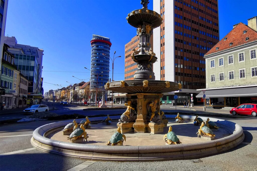 La Grande Fontaine, der Hauptbrunnen der Schweizer Stadt.