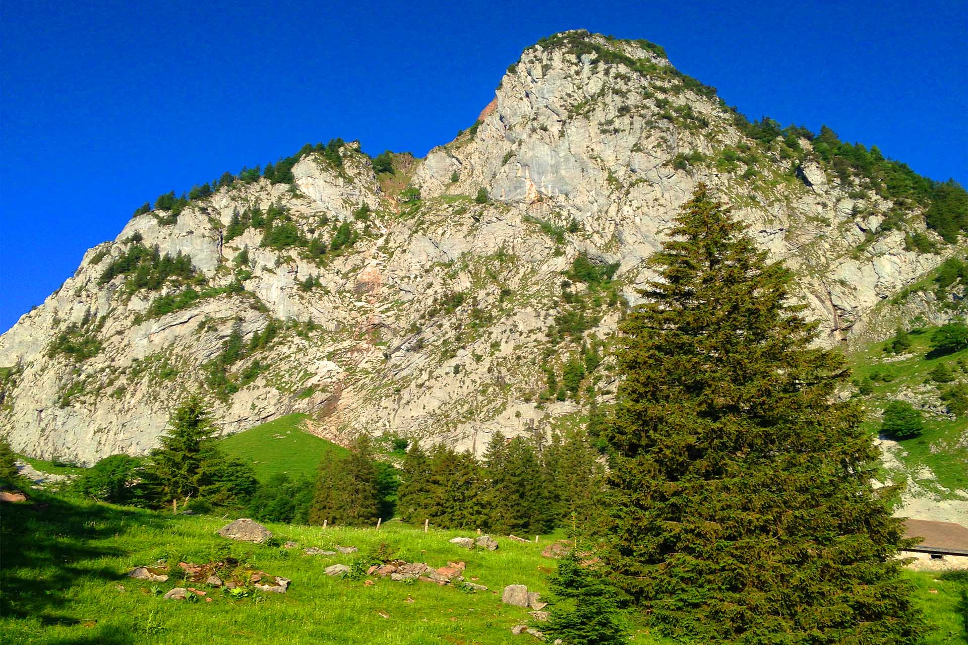 Grosser Mythen Hike - One of the Best Hikes in the Swiss Alps