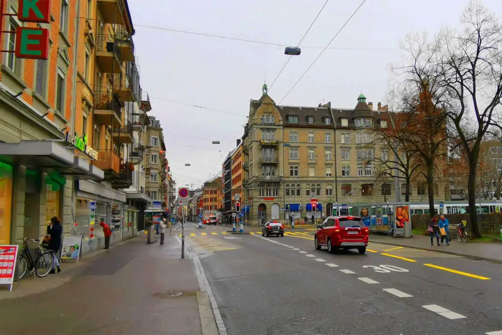 Die bekannte Langstrasse in Zürich.