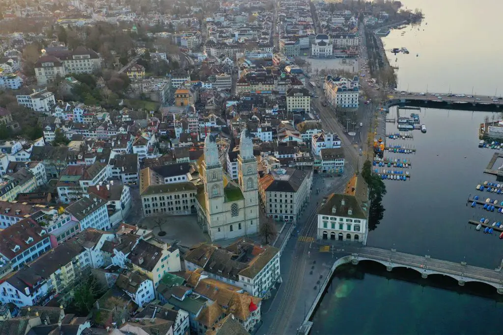 The cathedral Grossmünster from above, on the right side the limmat river.