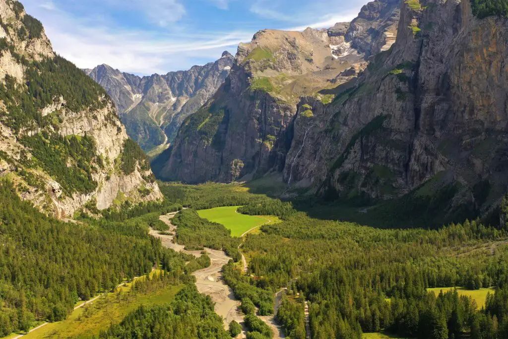 Berner Oberland –TOP 20 Ausflugsziele & Sehenswürdigkeiten