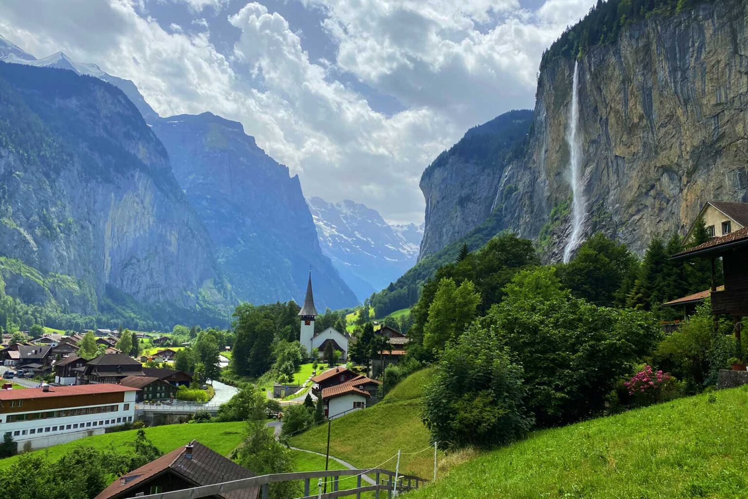 23 BEST Towns & Villages to Visit in Switzerland in 2023