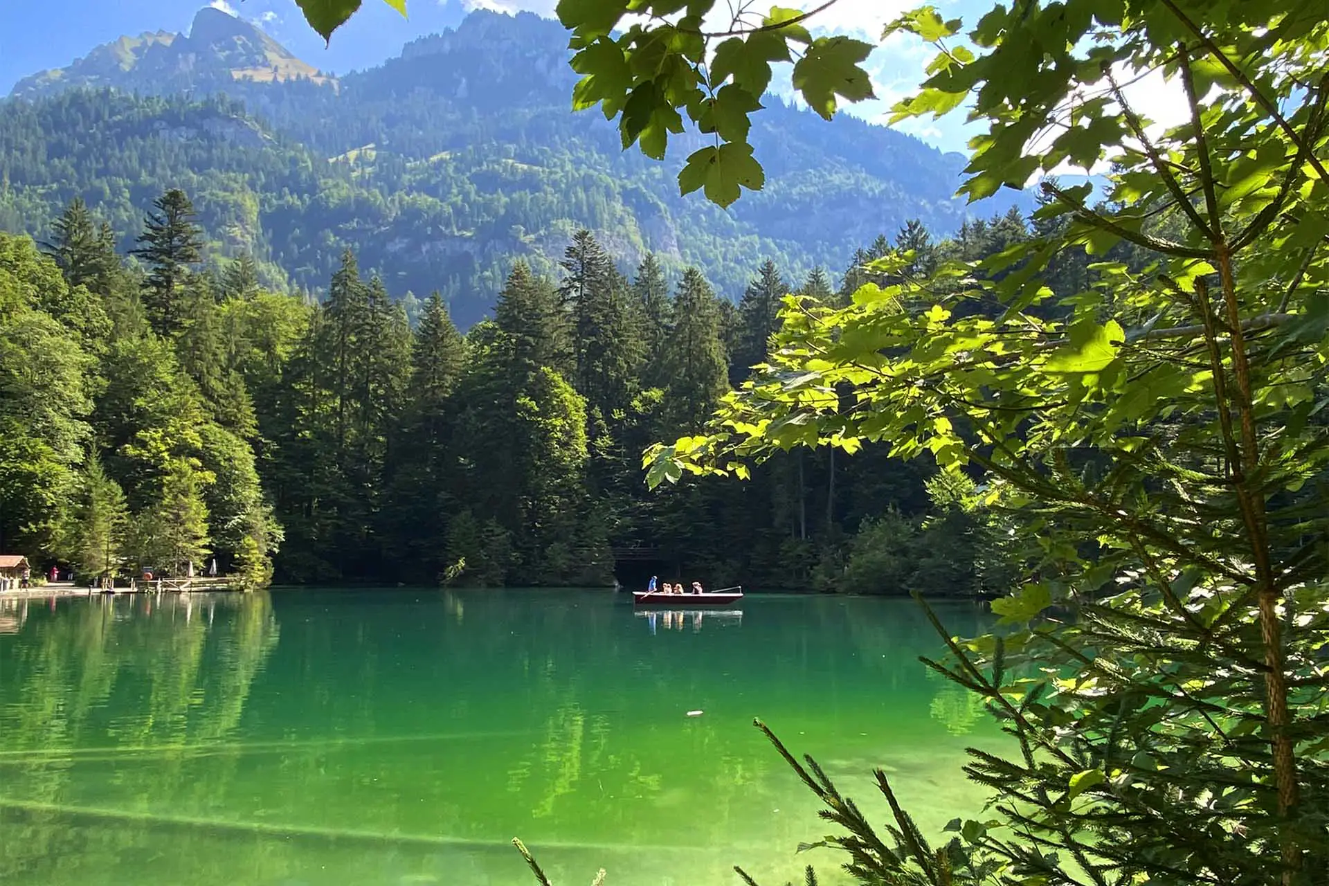 Blausee - einer der bekanntesten und schönsten Seen der Schweiz