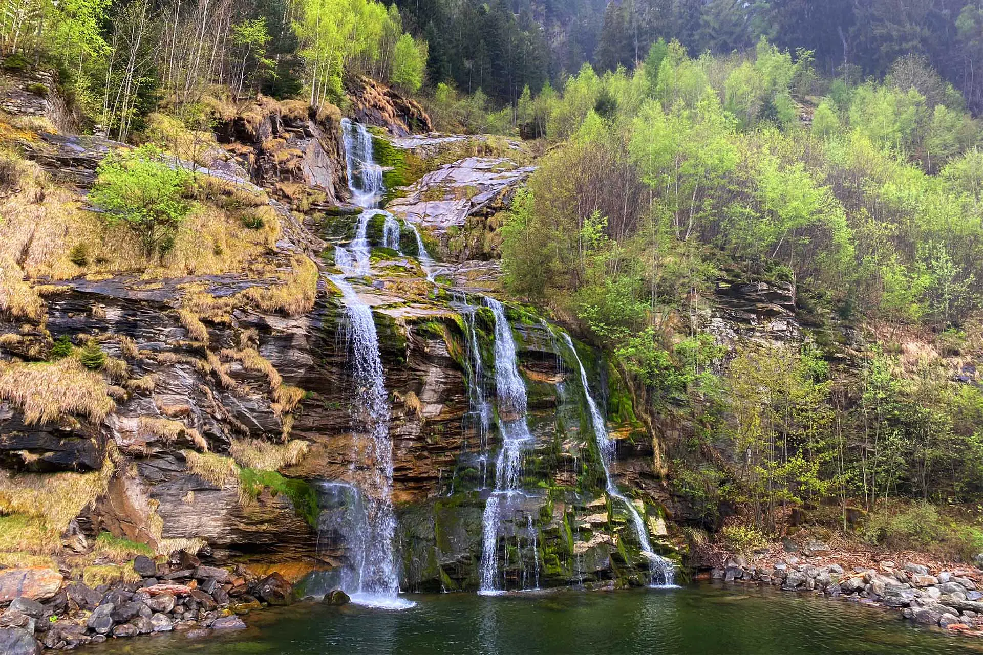 Wasserfall Piumogna Faido